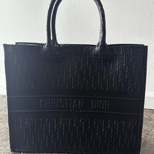 Black Dior Oblique Embossed Calfskin